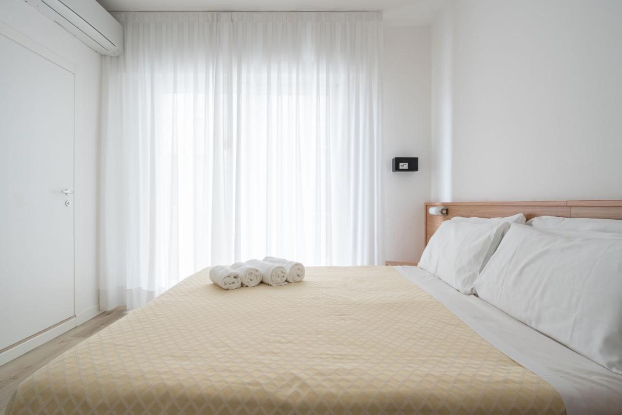 Hotel Boston 3 Stelle Superior Frontemare Лидо ди Йезоло Екстериор снимка